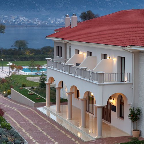 The Lake Hotel