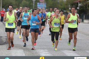 9ος Γύρος Λίμνης Ιωαννίνων - Αγώνες 30 χλμ. και 10 χλμ.