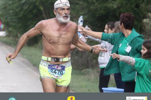 9ος Γύρος Λίμνης Ιωαννίνων - Αγώνες 30 χλμ. και 10 χλμ.