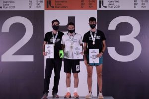 Ο Γ. Σταμούλης νικητής στο 5άρι του Ioannina Lake Run 2021